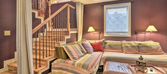 Charming Cody Home, Walk to Downtown!