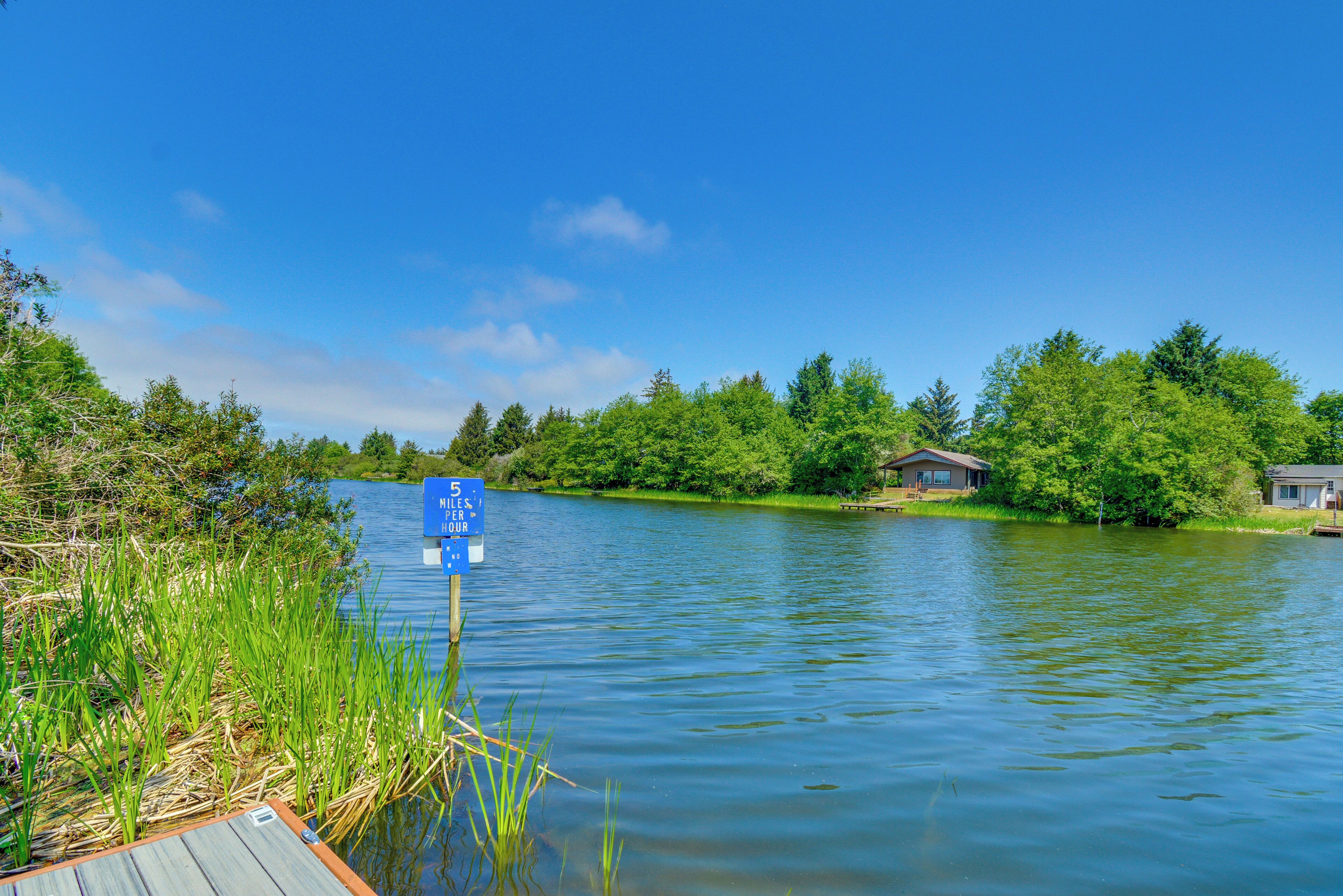 'canal Cottage' Retreat w/ Dock & Waterfront Views