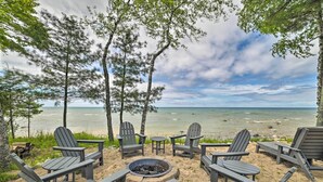 Property grounds - Charming Charlevoix Home on Lake Michigan! (Charlevoix)