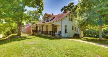 Classic Stewart Home ~ 2 Mi To Boat Launch!