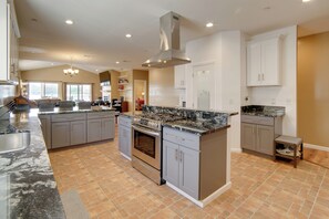 Casa (4 Bedrooms) | Interior