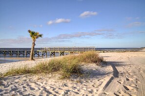 House (3 Bedrooms) | Interior - Coastal Long Beach Rental w/ Patio, Walk to Beach! (Long Beach)