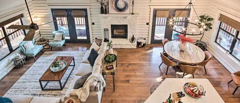 House (2 Bedrooms) | Interior