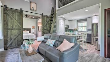 Cottage (1 Bedroom) | Interior