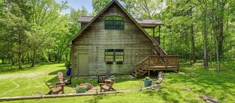 5 Mi to Dtwn: Serene Couple's Retreat in Franklin!