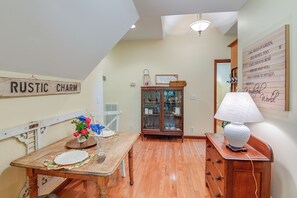 Cottage (1 Bedroom) | Interior