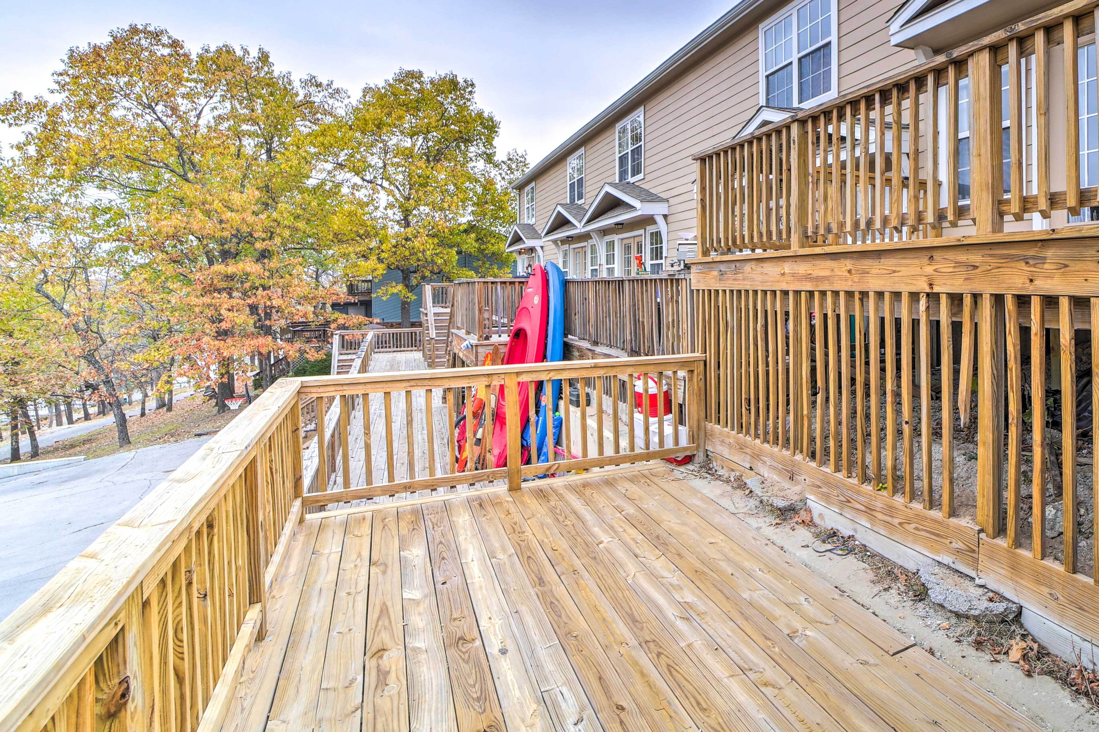 Cozy Townhome on Grand Lake & Near Marina!