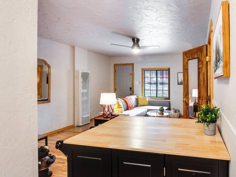 Apartment (1 Bedroom) | Interior