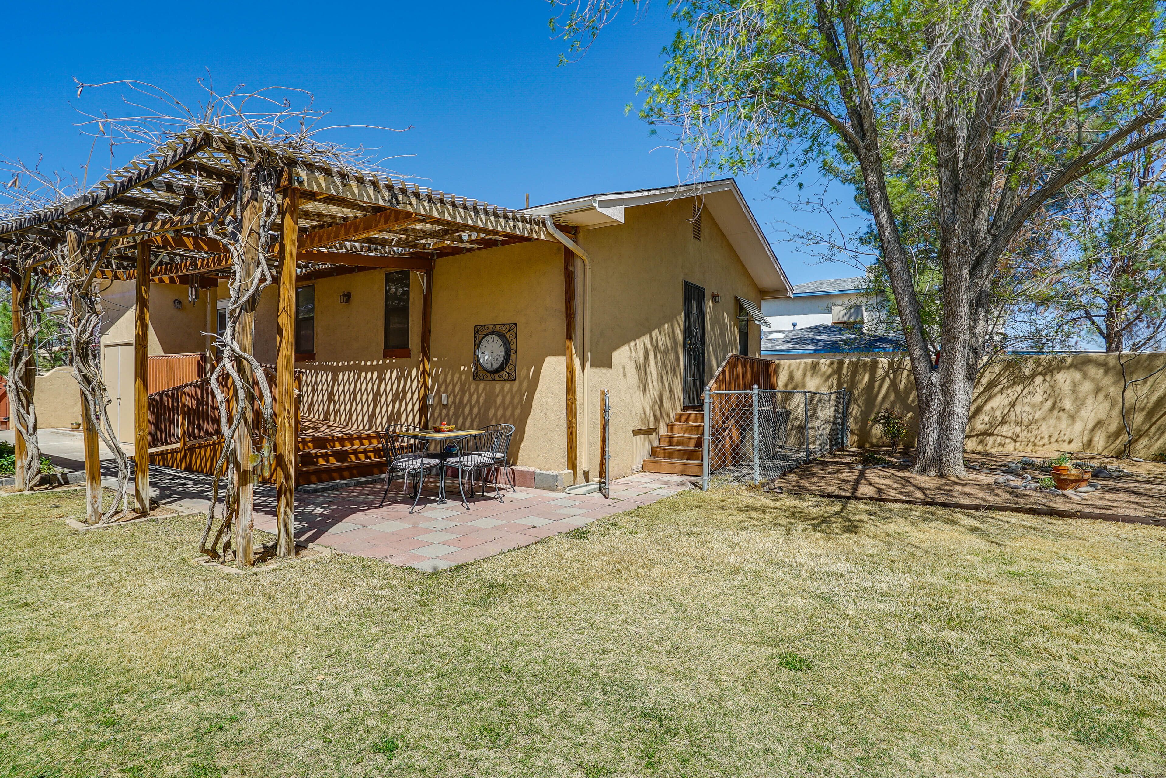 Cozy Las Cruces Home - 2 Mi to New Mexico State!