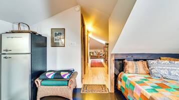 Apartment (0 Bedroom) | Interior