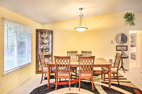 Cozy Home By Henderson Bay - 8 Miles to Gig Harbor