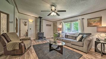 Cottage (3 Bedrooms) | Interior