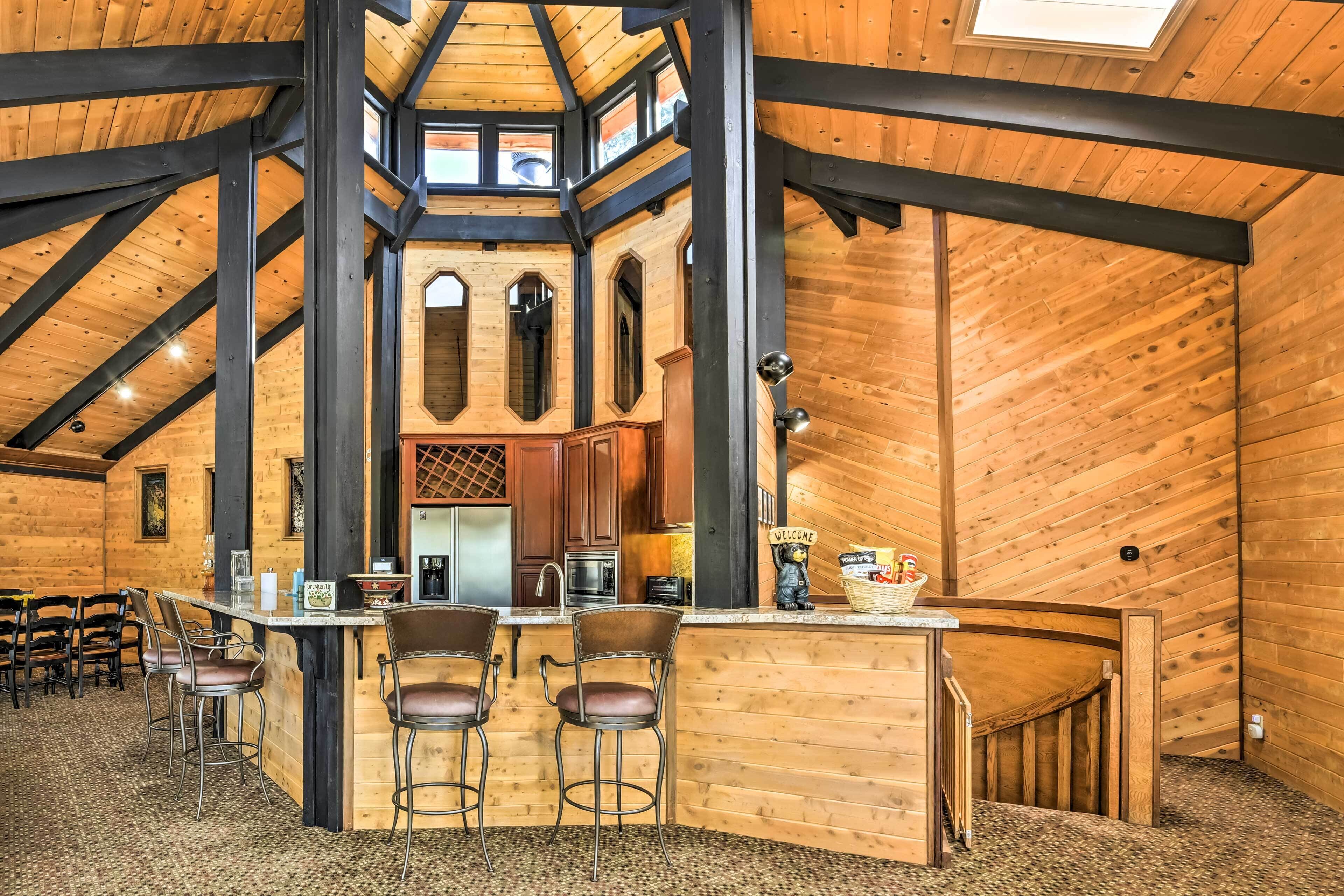 House (4 Bedrooms) | Interior