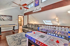 Games room - Family-friendly Tobyhanna Home w/ Game Room! (Tobyhanna)