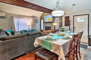 Dining - Family-friendly Tobyhanna Home w/ Game Room! (Tobyhanna)