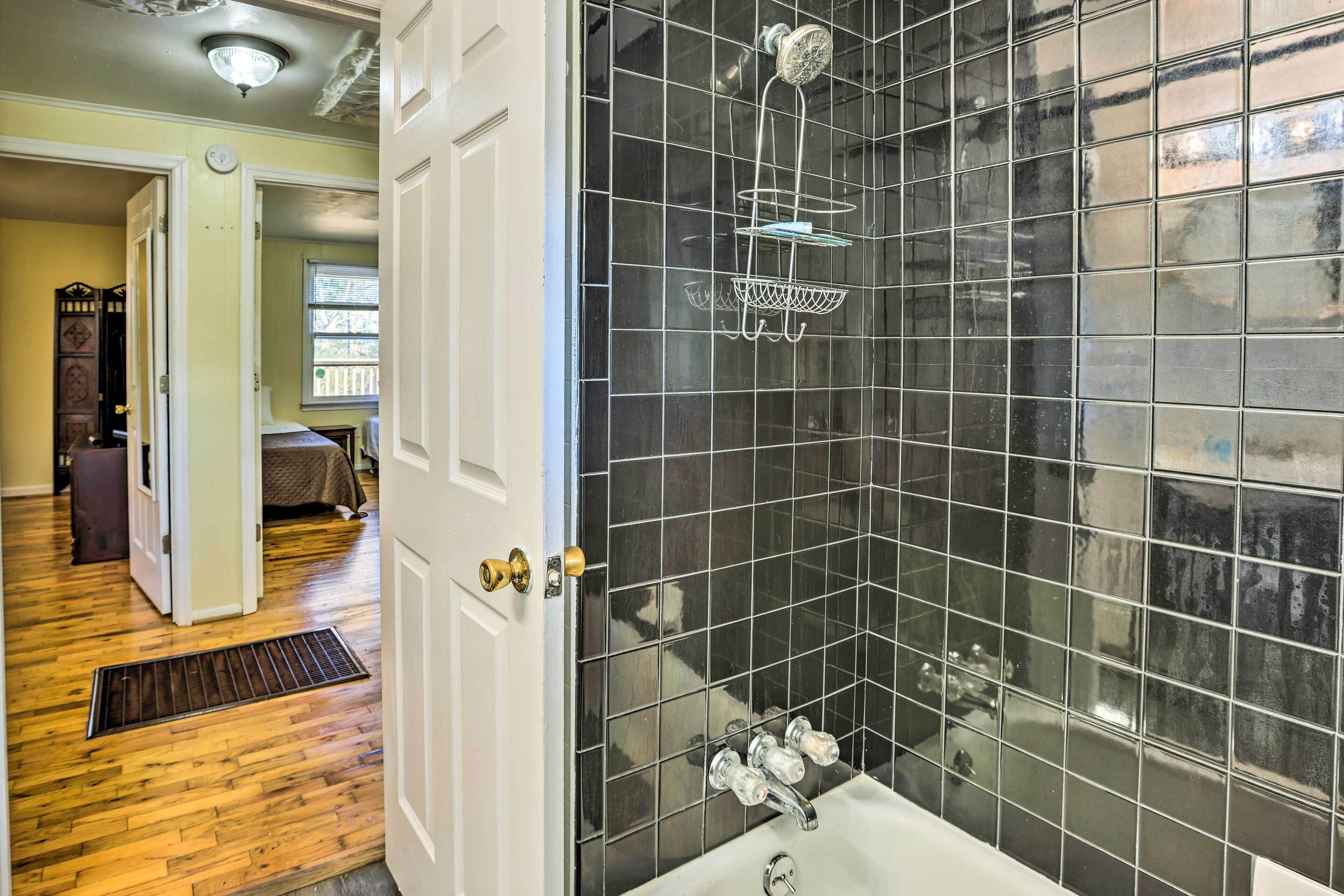 Cozy Anniston Vacation Rental w/ Yard