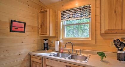 'the Cedars' Cabin w/ Beach Access on Panther Pond
