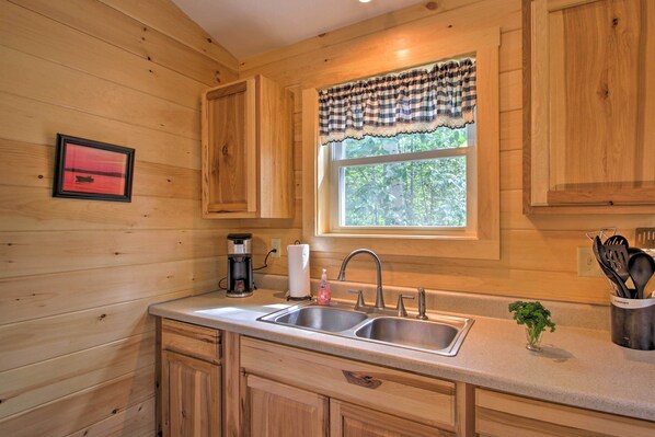 House (2 Bedrooms) | Interior - 'the Cedars' Cabin w/ Beach Access on Panther Pond (Raymond)