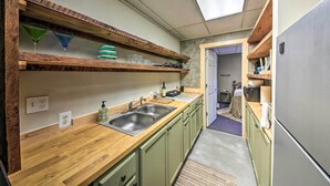 Unclassified image, 3 of 32, button - Dog-friendly Noxon Abode - 10 Mi to River! (Noxon)