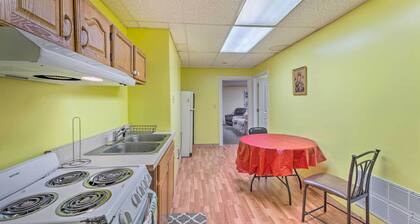 Downtown Rochelle Apt - Walk to Restaurants!