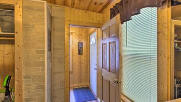 Rumah (4 Bedrooms) | Interior