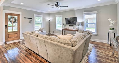 Historic + Fully Renovated Waxahachie Home!