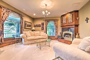 Interior - Historic Gaylord Home in Heart of Downtown! (Gaylord)