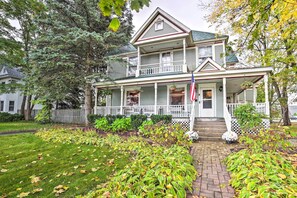 House (5 Bedrooms) | Interior - Historic Gaylord Home in Heart of Downtown! (Gaylord)