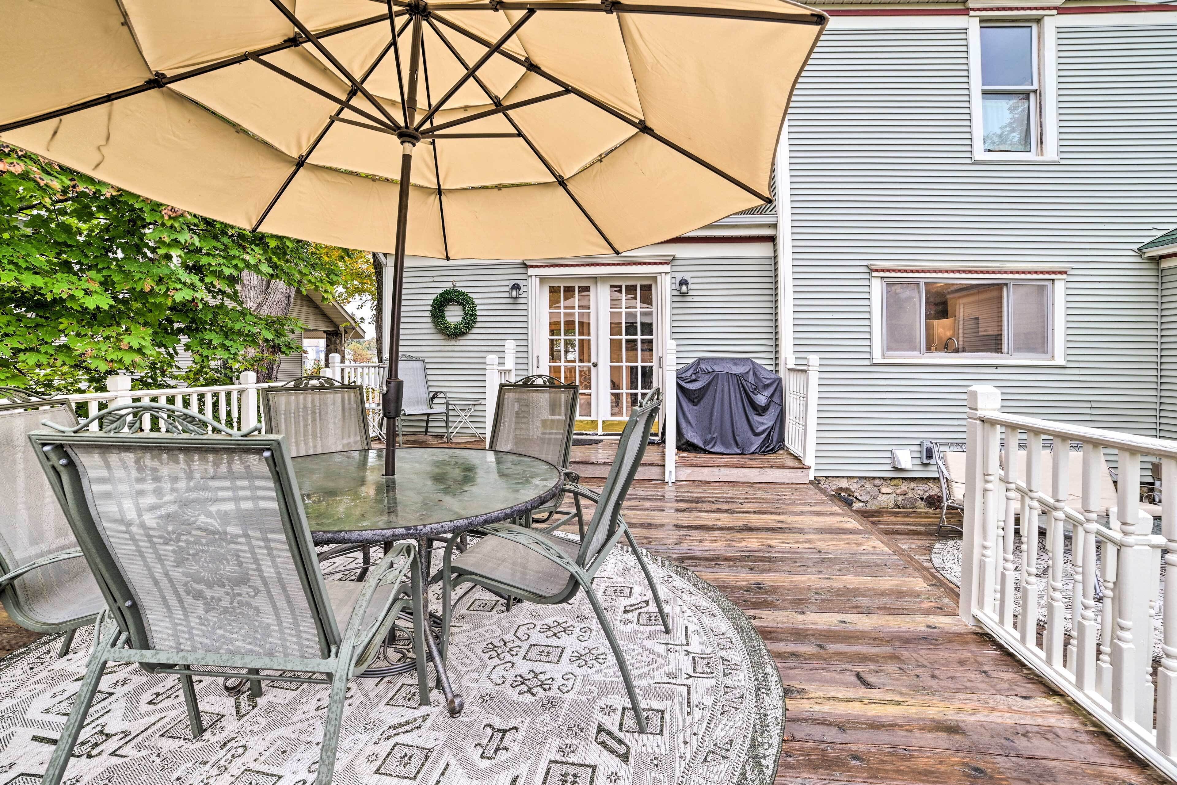 House (5 Bedrooms) | Interior