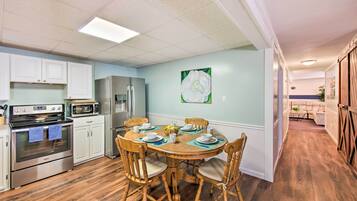 Apartment (1 Bedroom) | Interior