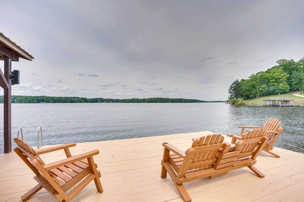Summer on the Lake: Private Dock & Kayaks - Seaboard, NC
