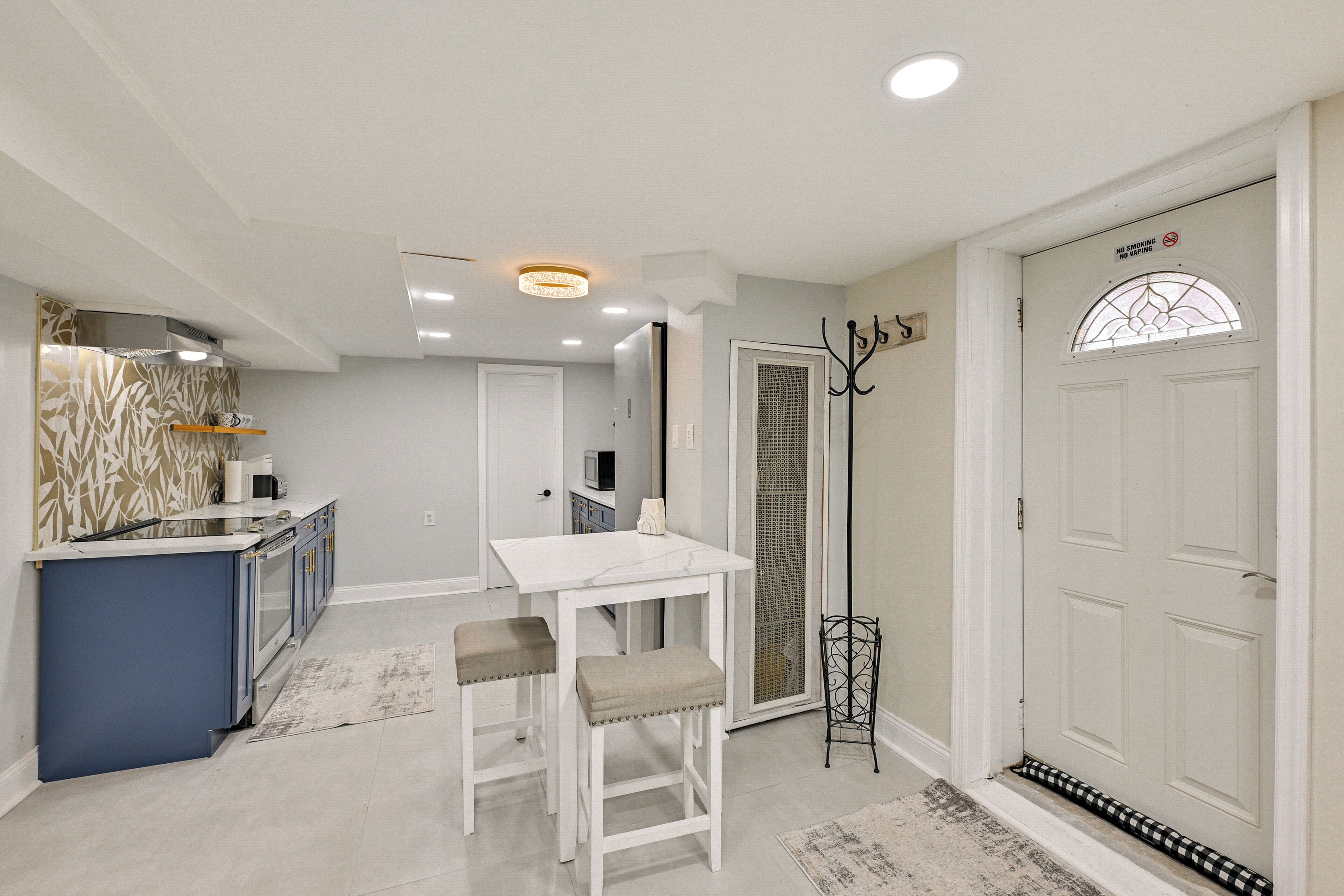 Apartment (1 Bedroom) | Interior