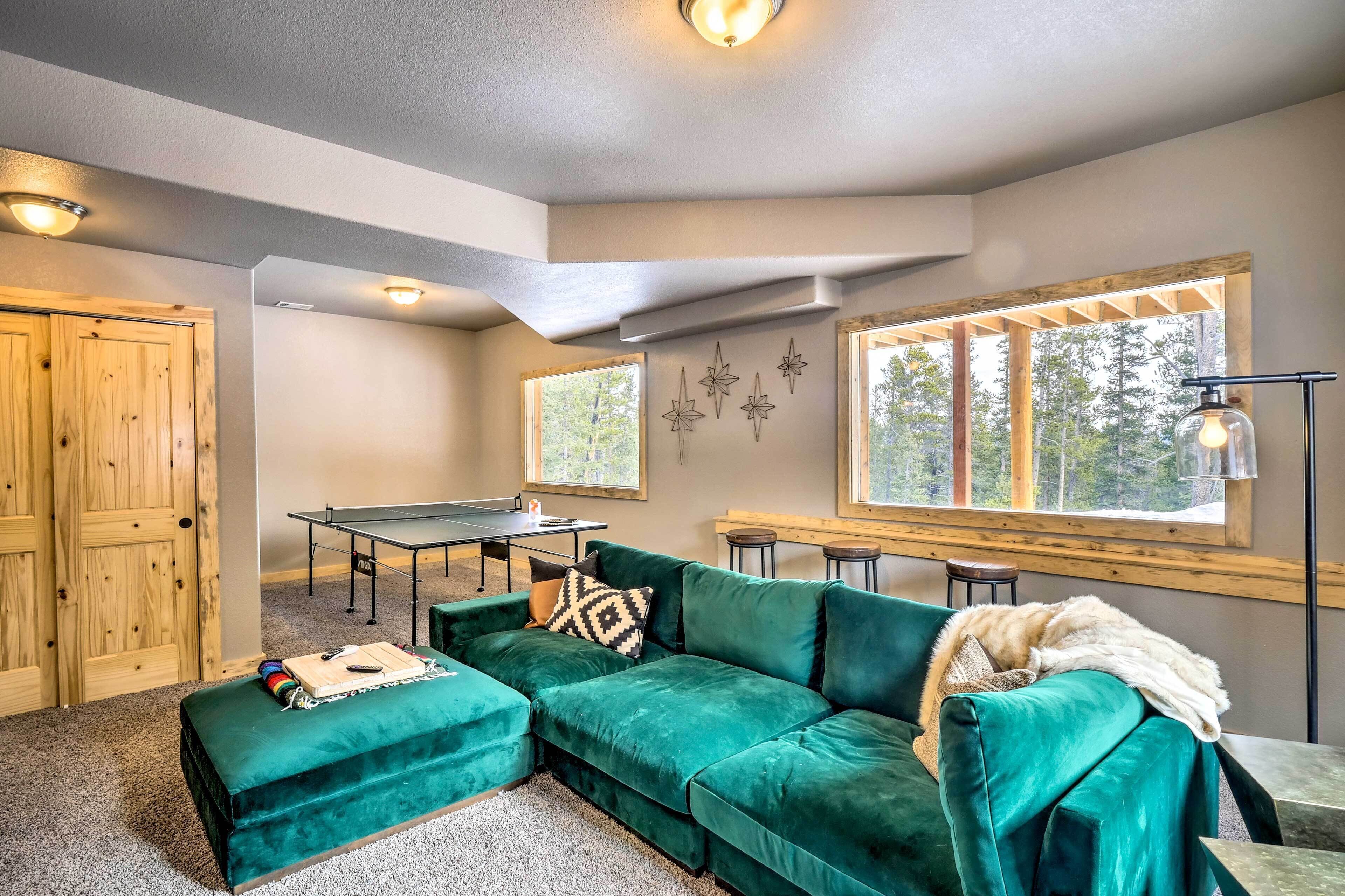 Mountainside Fairplay Cabin w/ Game Room & Sauna!