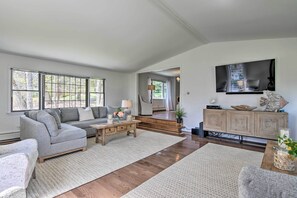 Talo (4 Bedrooms) | Sisätilat