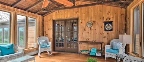 House (4 Bedrooms) | Interior