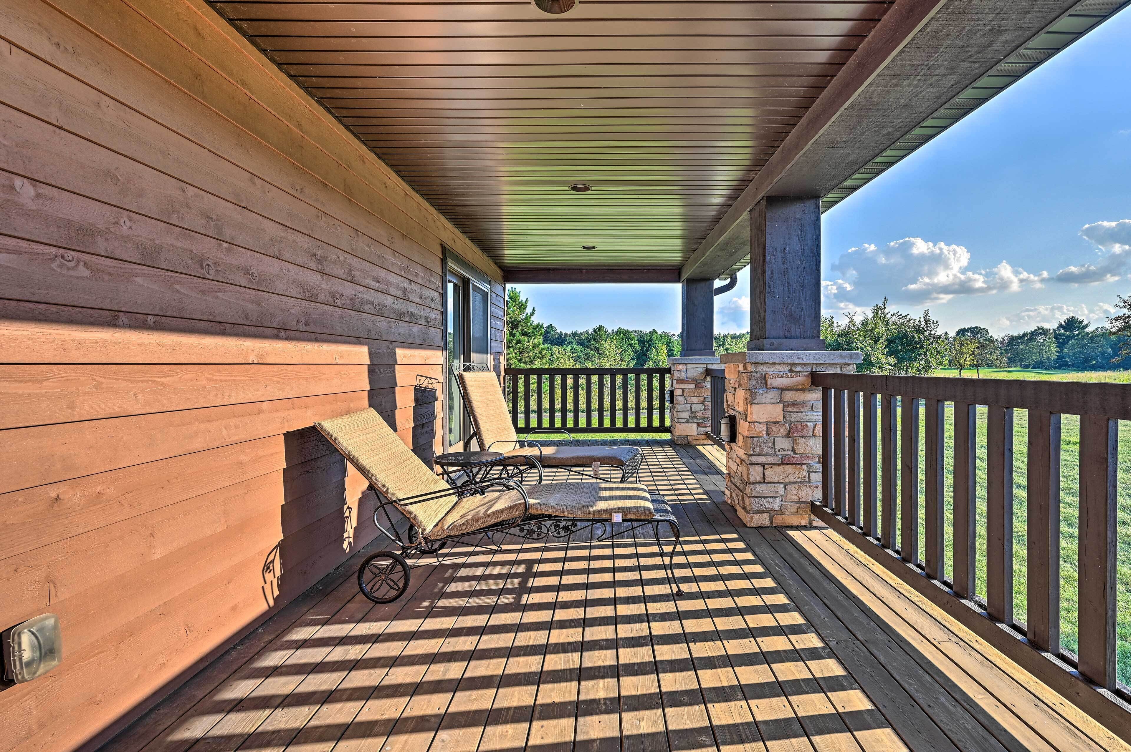 Northern Bay Resort Home - Half-mi to Lake!