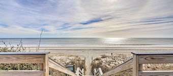 Ocean Club Condo w/ Community Pool & Hot Tub