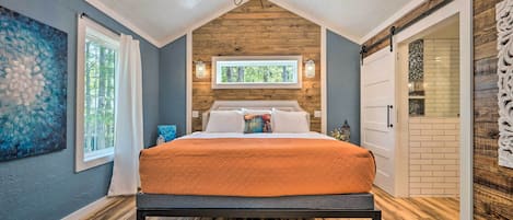 House (1 Bedroom) | Interior