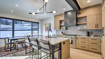 Apartment (4 Bedrooms) | Innenbereich
