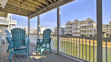 Apartment (4 Bedrooms) | Front of property