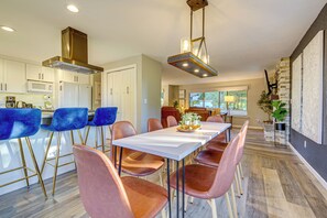 House (4 Bedrooms) | Interior - Mount Vernon Home w/ Private Hot Tub (Mount Vernon)