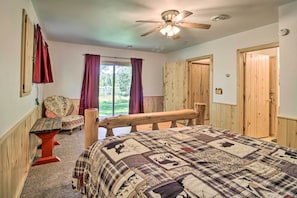 House (3 Bedrooms) | 3 bedrooms, bed sheets