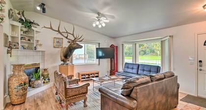 Quaint Ranch Home w/ Yard in Midtown Anchorage!