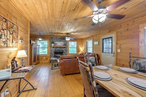 Casa (2 Bedrooms) | Interior