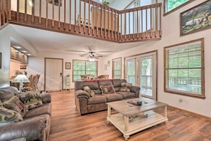 House (2 Bedrooms) | Interior
