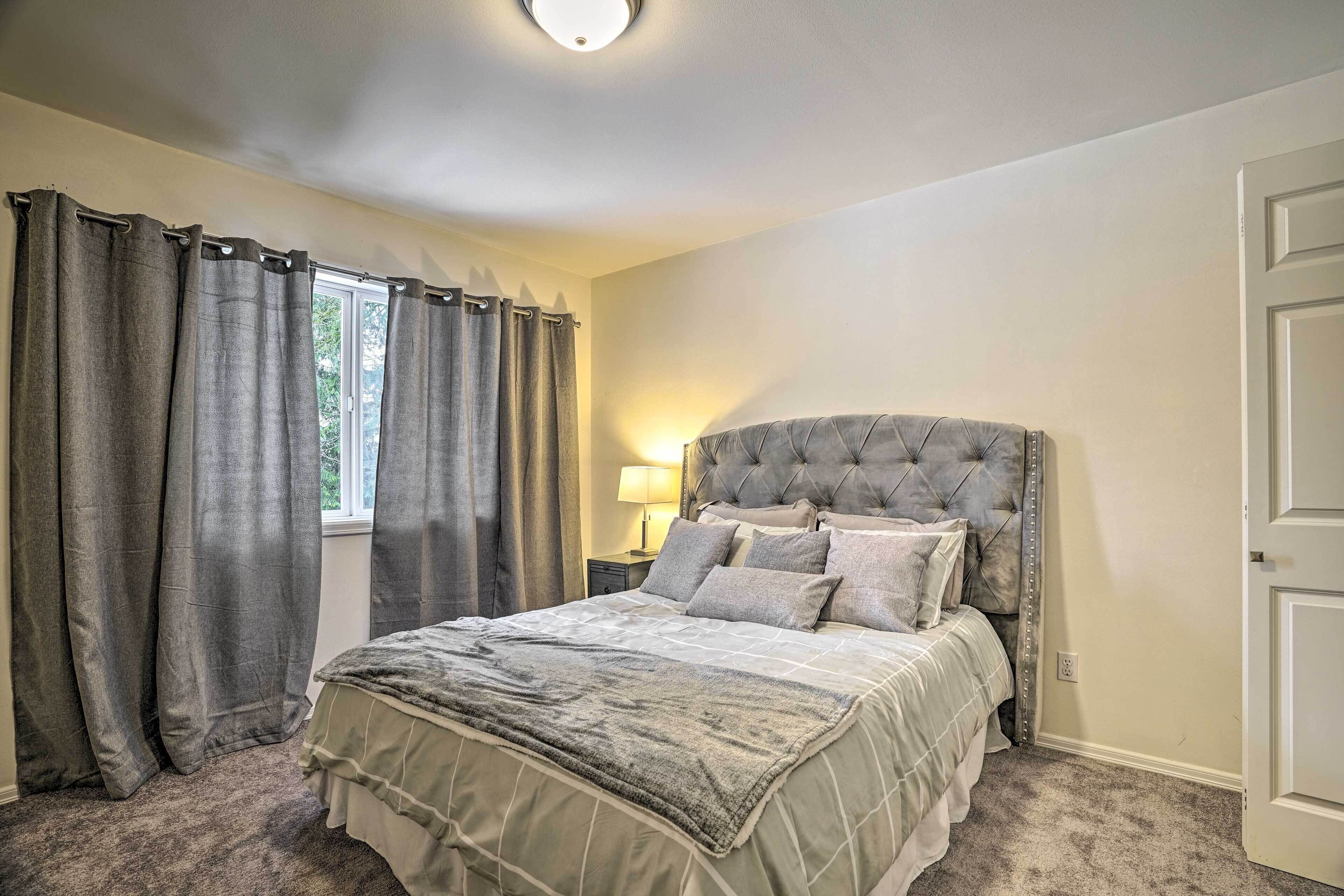 House (5 Bedrooms) | Interior