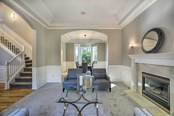 House (5 Bedrooms) | Interior
