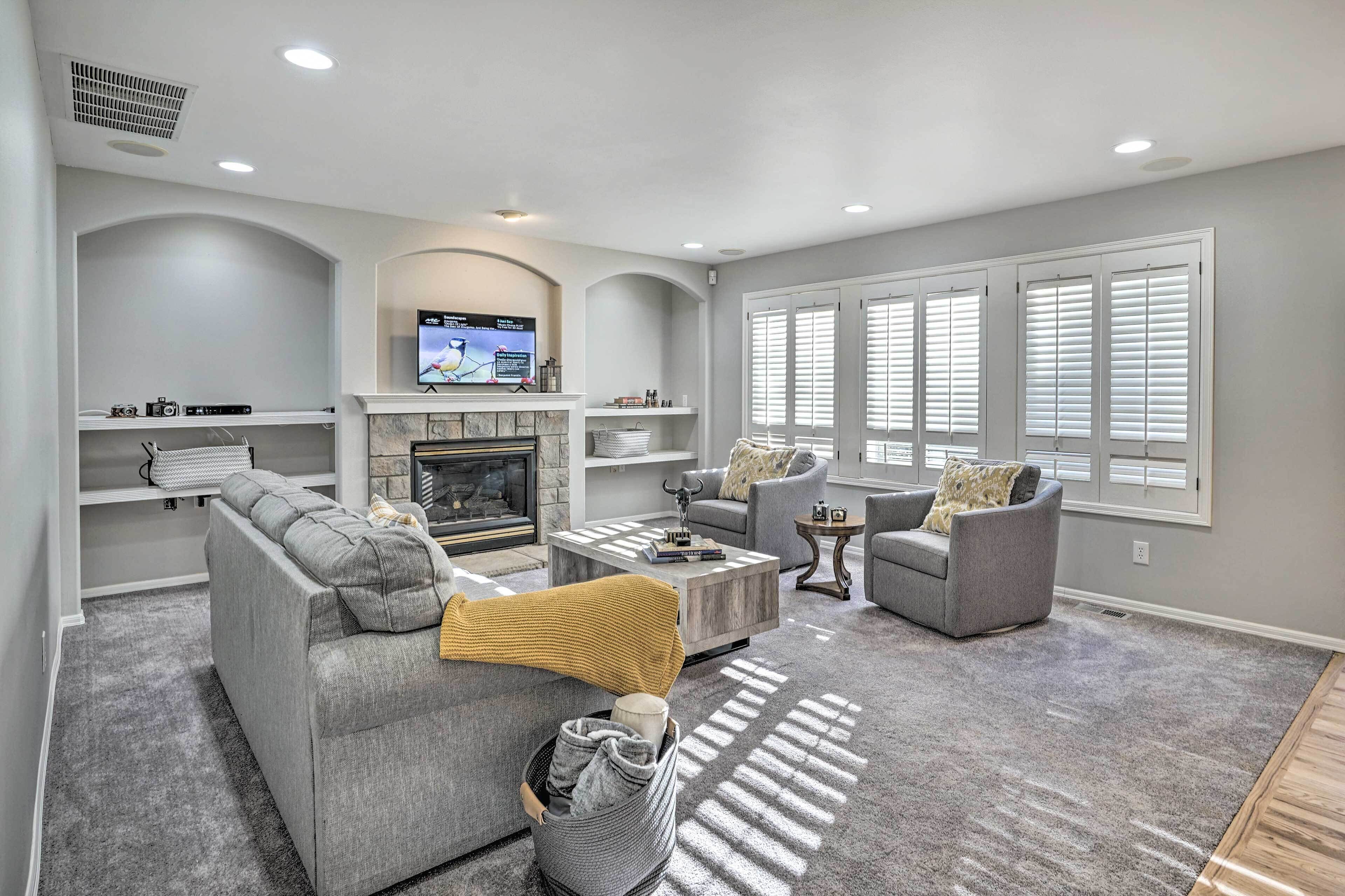 House (5 Bedrooms) | Interior