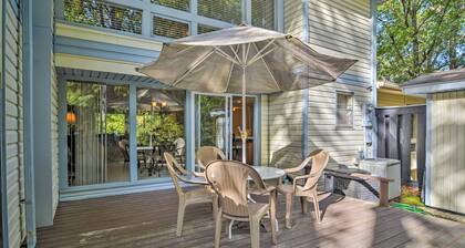 Lakefront Townhome w/ View in Hot Springs Village!