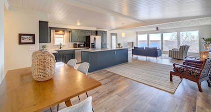 Lake Hudson Home w/ Patio in Locust Grove